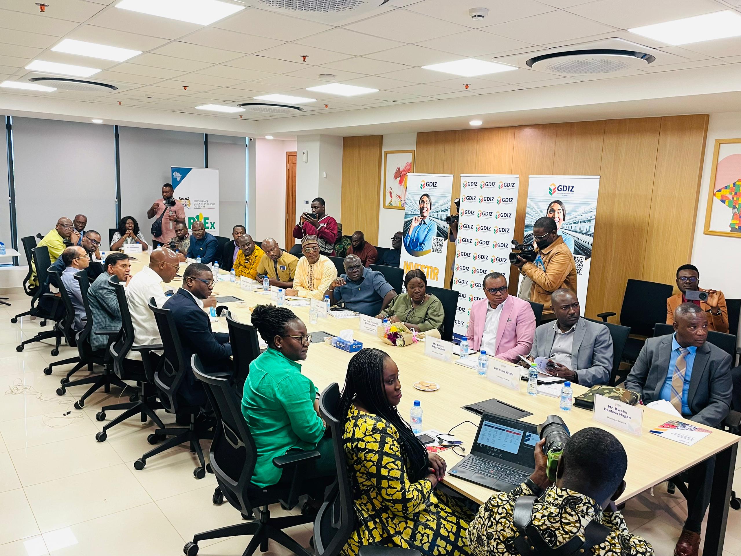 Des ministres du Ghana en visite à la GDIZ saluent le modèle industriel béninois, symbole de transformation locale
