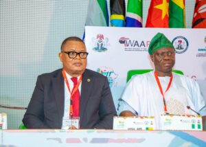 À Abuja, la délégation béninoise marque les esprits à la Conférence du Waapac, plaidant pour un contrôle parlementaire renforcé de la dette publique.