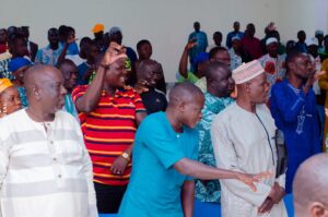 En tournée dans le Nord du Bénin, Joseph Djogbénou ravive les idéaux de l’Union Progressiste le Renouveau. Dialogue, fidélité et cohésion territoriale au cœur d’un projet politique inclusif et durable.