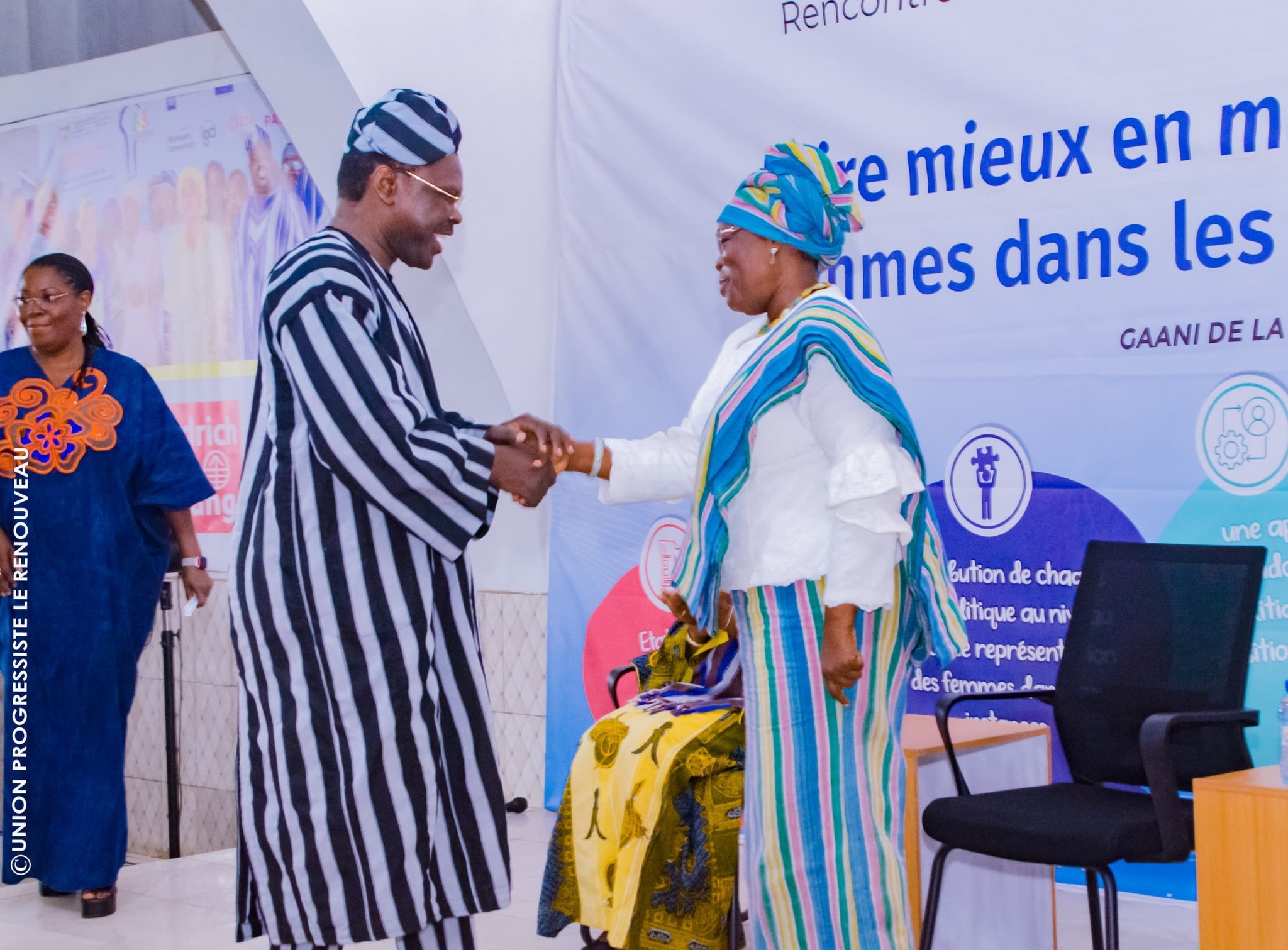Porto-Novo a accueilli la 3ᵉ édition des Rencontres intergénérationnelles des femmes leaders politiques du Bénin. Cet événement a rassemblé des femmes engagées pour façonner un avenir plus équitable, avec le soutien de partenaires nationaux et internationaux.