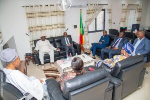 Le Bénin a salué Emmanuel Golou, figure politique discrète mais influente. De l’étudiant rebelle au stratège du budget, son parcours inspire une génération en quête d’unité et de service.