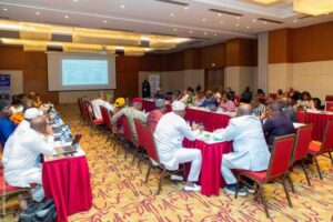 À Cotonou, les parlementaires béninois ont réuni des partenaires nationaux et internationaux pour soutenir la 8ᵉ reconstitution des ressources du Fonds mondial, visant l’élimination du paludisme, du VIH/sida et de la tuberculose, et le renforcement du système de santé.