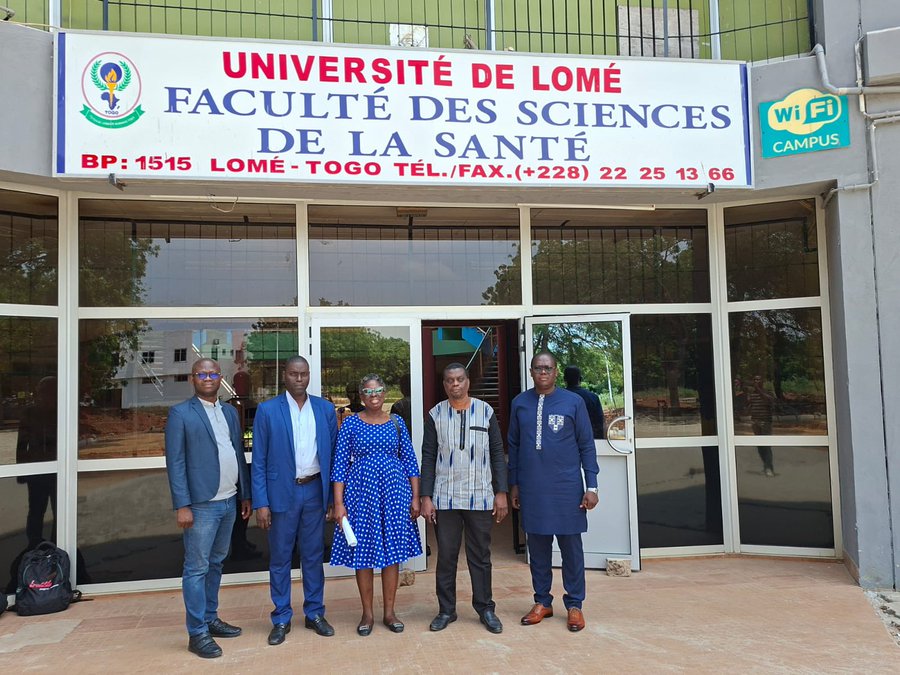 Les facultés de médecine de Lomé et Cotonou renforcent leur partenariat en rhumatologie avec une convention de mobilité, une programmation académique conjointe et des perspectives de recherche partagée. Une coopération régionale au service de la formation spécialisée et de l’excellence médicale.