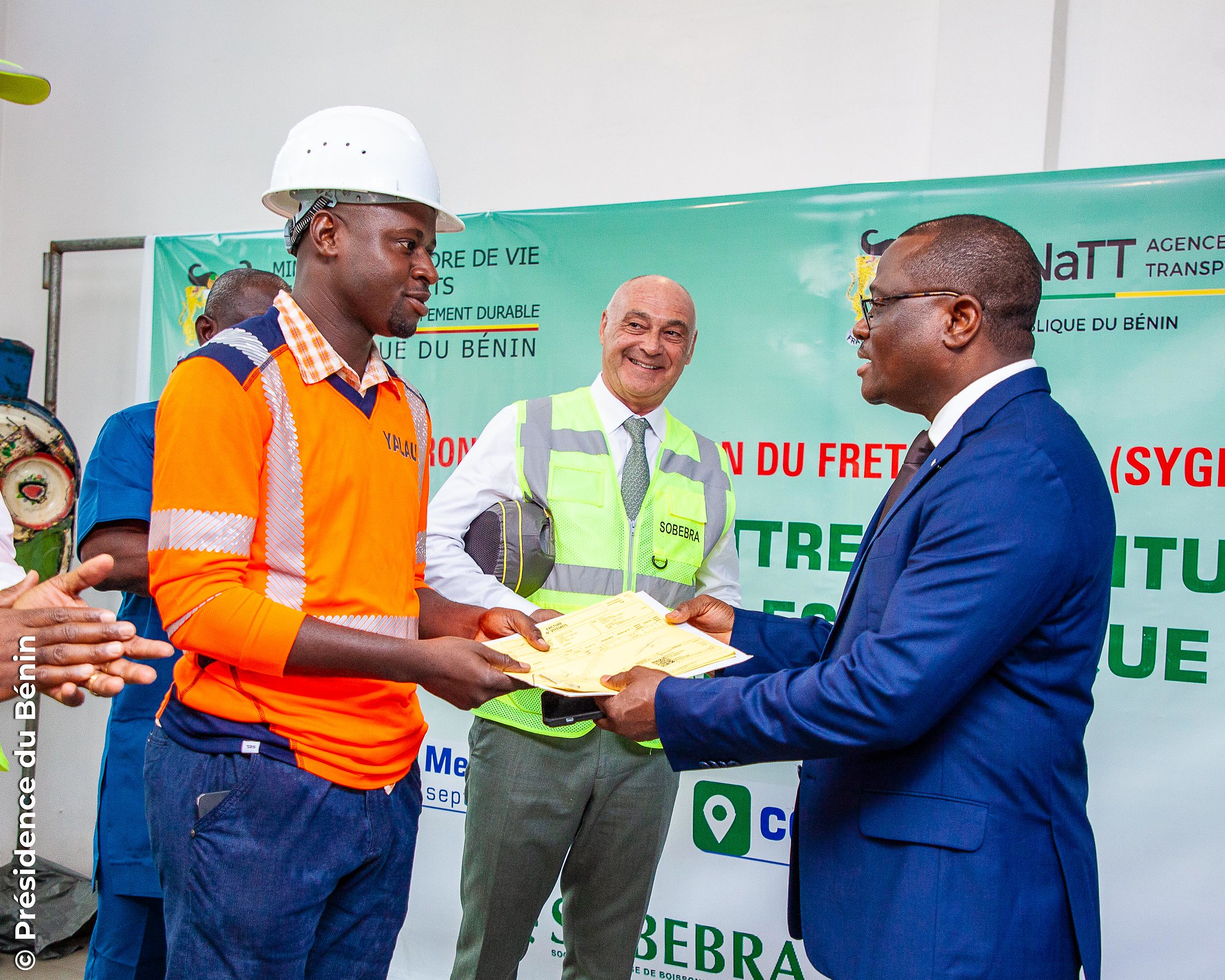 Le Bénin a lancé la phase expérimentale de la Lettre de Voiture Électronique Internationale (LVEI) via la plateforme SYGFR.