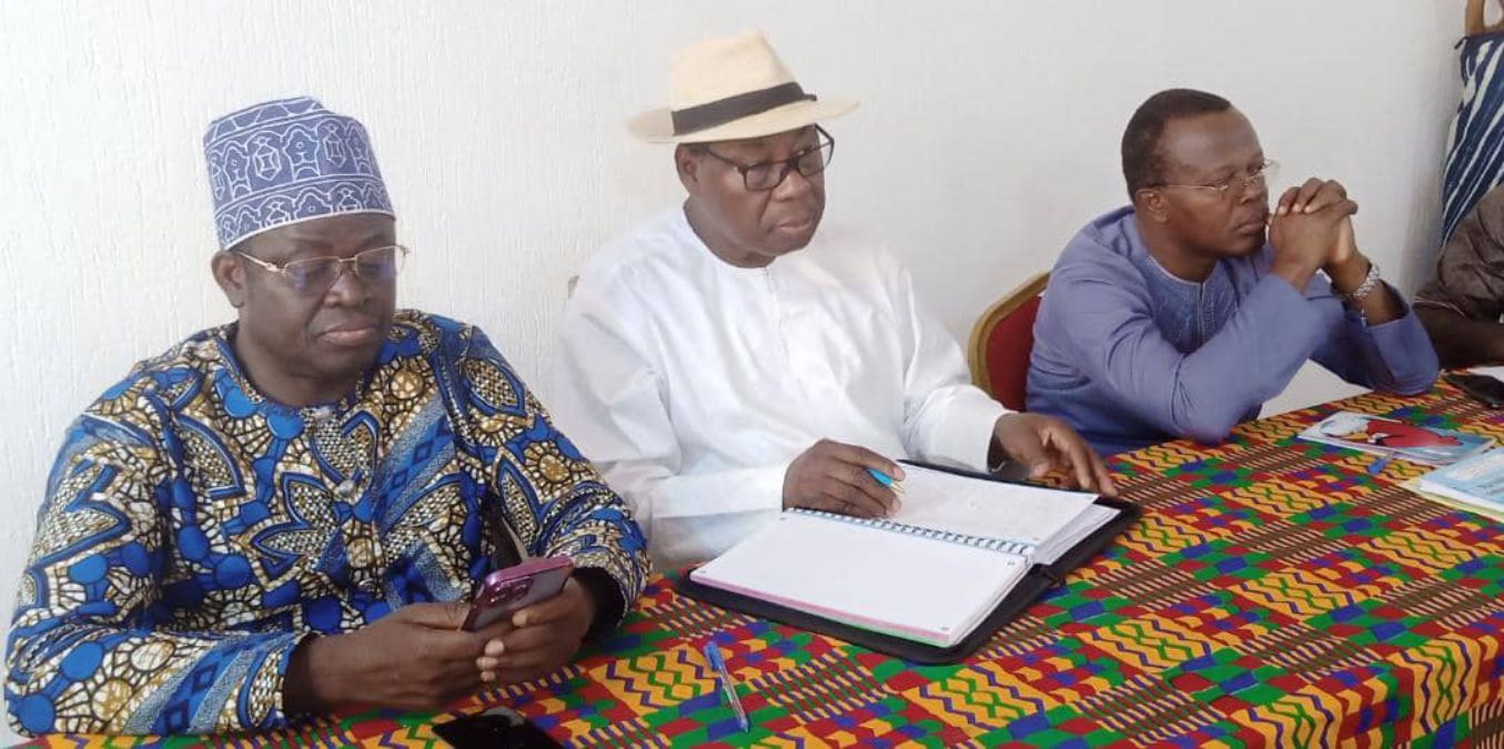 L’opposition alerte sur un possible conflit d’intérêts lié à la candidature de Romuald Wadagni, ministre en fonction.