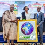 Le gari « Sohoui » de Savalou et l’huile « Azimi » d’Agonlin obtiennent le label IGP décerné par l’OAPI. Une reconnaissance continentale qui valorise le patrimoine béninois et ouvre la voie à de nouvelles opportunités commerciales.