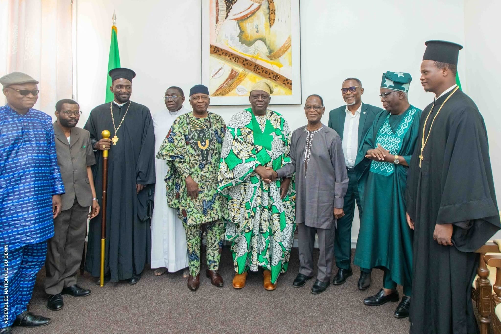 À l’approche des élections de 2026, le président de l’Assemblée nationale du Bénin, Louis Vlavonou, reçoit les représentants religieux