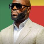 Kémi Séba déclare le Bénin comme son champ de bataille final. Face à un régime qu’il accuse de répression et de néocolonialisme déguisé, l’activiste promet de harceler le pouvoir jusqu’aux élections de 2026. Provocation, appel à l’unité ou début d’une insurrection politique ?