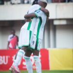 Victor Osimhen a sauvé le Nigeria avec un triplé décisif lors de la victoire 4-0 contre le Bénin, propulsant les Super Eagles aux barrages continentaux et maintenant leur rêve de qualification pour la Coupe du monde 2026.