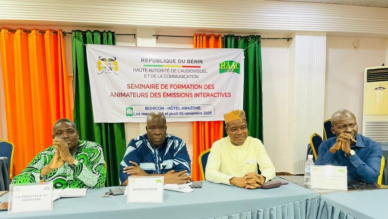 À Bohicon, la HAAC initie une formation pour les animateurs de talk-shows afin de prévenir les dérapages médiatiques et garantir un traitement responsable de l’information en période électorale.