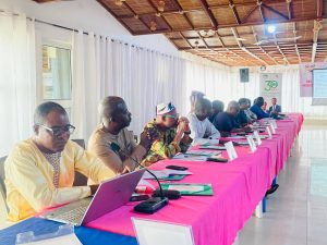 Bénin : La HAAC organise un séminaire de formation à Abomey pour ses directeurs régionaux. L’objectif est d’assurer une régulation de proximité efficace avant les élections de 2026.