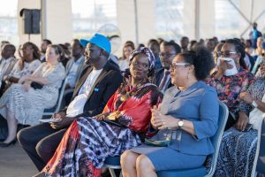 Journée mondiale de l'Enfance : Le Bénin expose ses progrès. La Ministre TOGNIFODE salue les avancées (mariage des enfants, gratuité scolaire) et l'engagement du pays.
