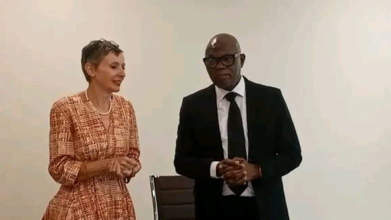 Le Bénin installe le CIPQUE à Cotonou pour renforcer la qualité de l’éducation, avec le soutien de la Suisse.