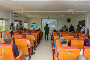 À Cotonou, un colloque de l’EFPJ réunit experts et magistrats pour décrypter l’impact explosif des cryptomonnaies sur le droit africain et tracer les lignes d’une justice prête pour l’ère numérique