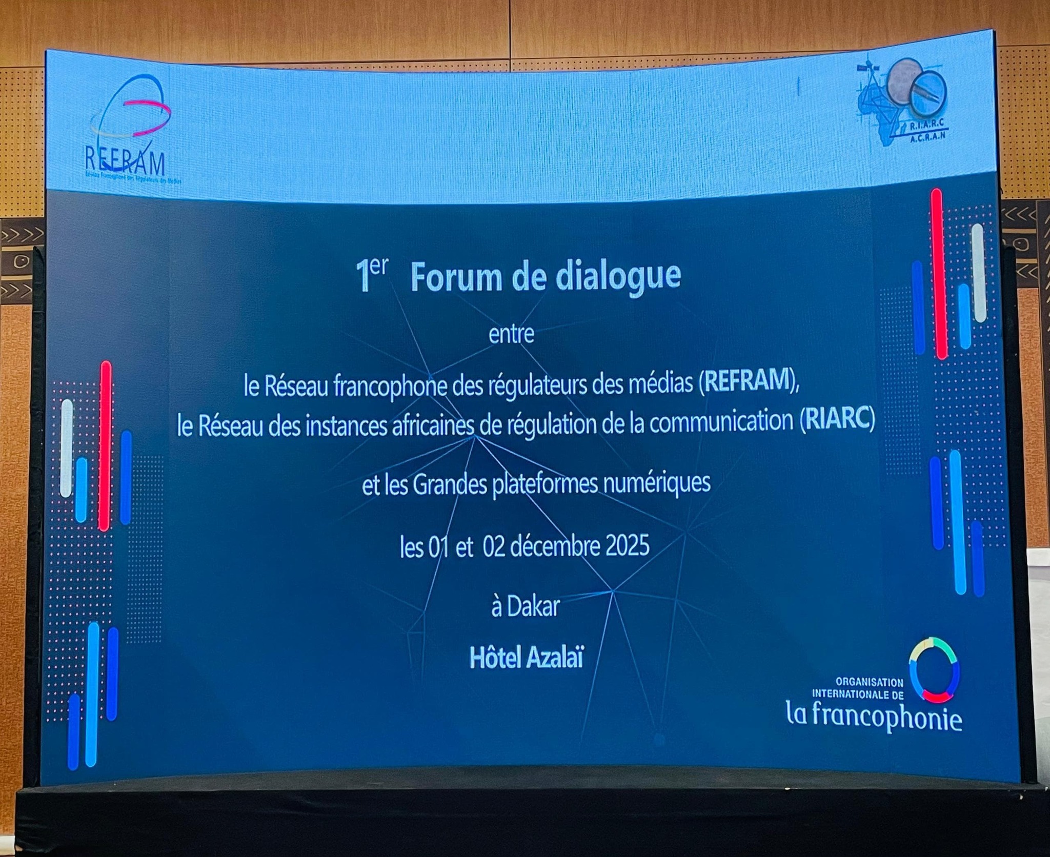 Dakar : Les régulateurs africains francophones confrontent Meta, TikTok et Google. Le temps des promesses est fini : l'Afrique impose ses règles de modération et sa souveraineté numérique.