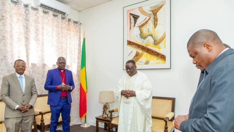 À 10 mois du scrutin, le COCEB organise le 21 décembre à Porto-Novo un culte œcuménique géant pour la paix. Louis Vlavonou invité d’honneur.