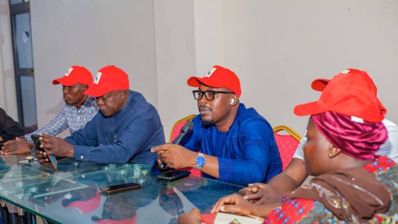 Face aux tensions liées aux investitures à Natitingou, le Coordonnateur Abdul-affiz Agballa a souligné l'intérêt supérieur du parti Les Démocrates.