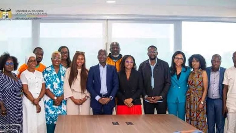 Le Bénin accélère la professionnalisation du cinéma : le gouvernement soutient les Ciné229 Awards, il s'engage à financer et professionnaliser le secteur en préparant le Code du cinéma et en créant la SOPA.