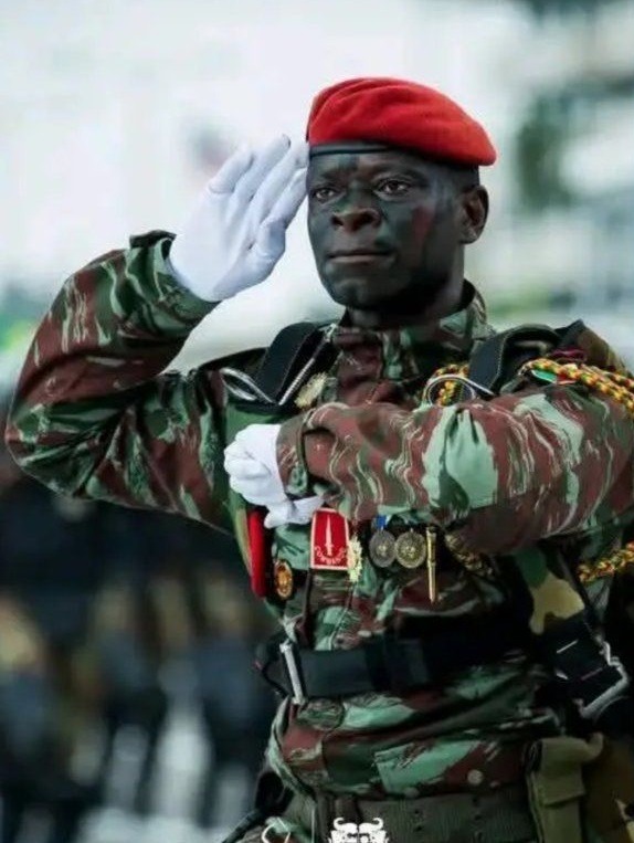 L’officier béninois Pascal Tigri, cerveau du putsch raté du 7 décembre, aurait trouvé refuge à Lomé. Le Bénin prépare une notice rouge Interpol.