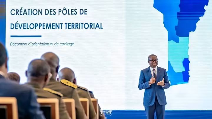 Six pôles, six patrons : le Bénin mise sur la performance pour rapprocher l’État des citoyens
